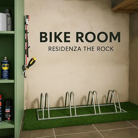 Residenza The Rock Torbole Sul Garda